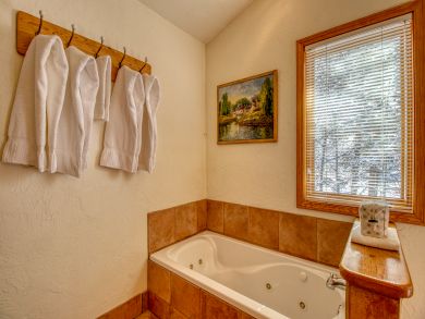 Aspen Home 938132