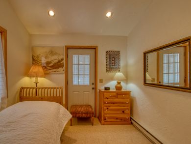 Aspen Home 938132