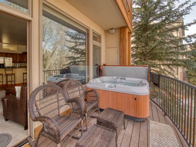 Avon Condo 938155