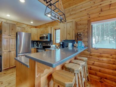 Breckenridge Vacation Home Sleeps 11 Guests Mountain Views