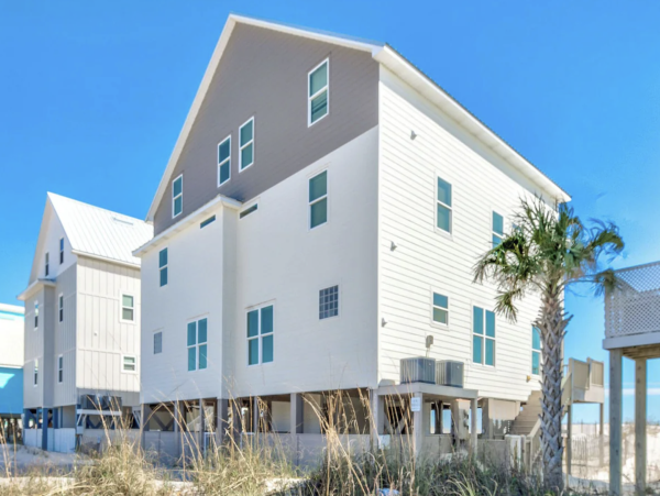 Fort Morgan Beachfront House Sleeps 25 Guests