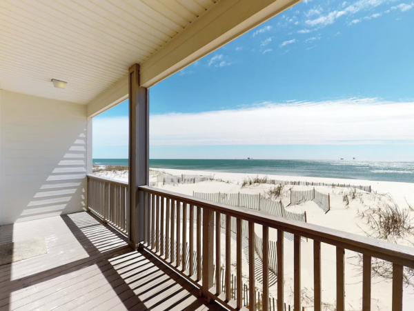 Fort Morgan Beachfront House Sleeps 25 Guests