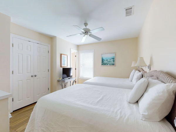Fort Morgan Beachfront House Sleeps 25 Guests