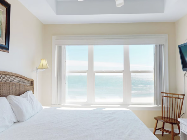 Fort Morgan Beachfront House Sleeps 25 Guests