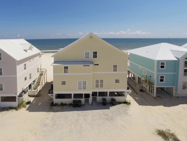 Fort Morgan Beachfront House Sleeps 25 Guests