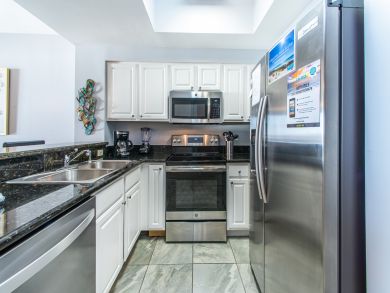 Gorgeous Miramar Vacation Condo Sleeps eight Guests Gorgeous Miramar Vacation Condo Sleeps eight Guests