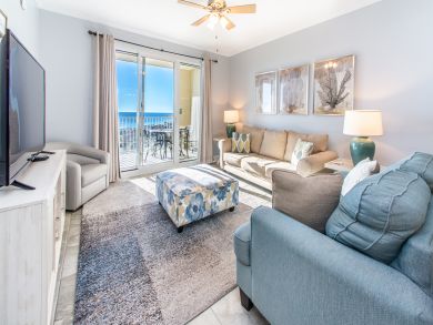 Gorgeous Miramar Vacation Condo Sleeps eight Guests Gorgeous Miramar Vacation Condo Sleeps eight Guests