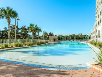 Gorgeous Miramar Vacation Condo Sleeps eight Guests Gorgeous Miramar Vacation Condo Sleeps eight Guests