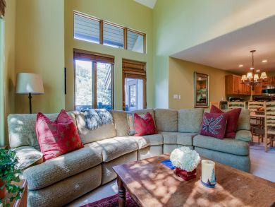 Avon Condo 938176 Avon Condo 938176