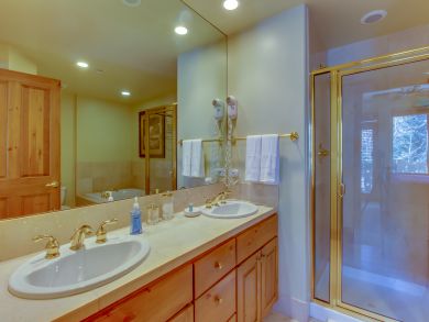 Avon Condo 938176 Avon Condo 938176