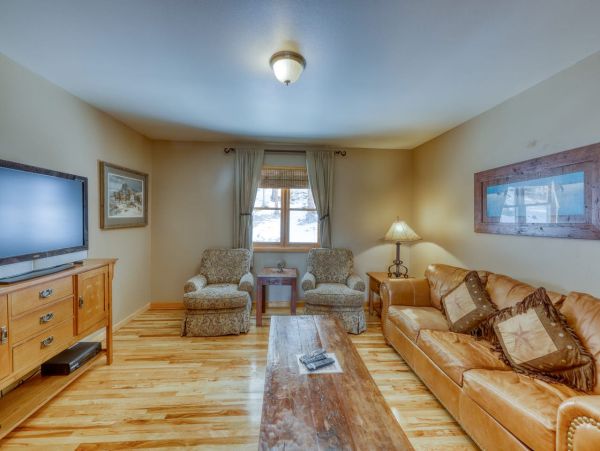 Luxury 6 Bedroom Vacation Home Shuttle To Lifts & Village