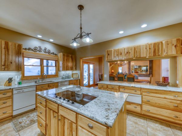 Luxury 6 Bedroom Vacation Home Shuttle To Lifts & Village