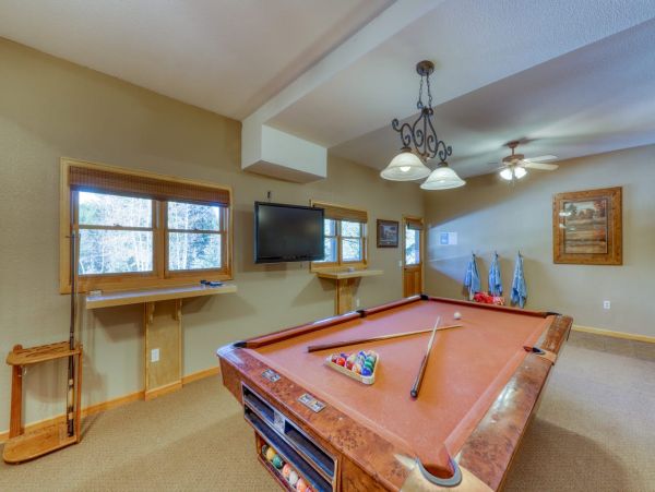 Luxury 6 Bedroom Vacation Home Shuttle To Lifts & Village
