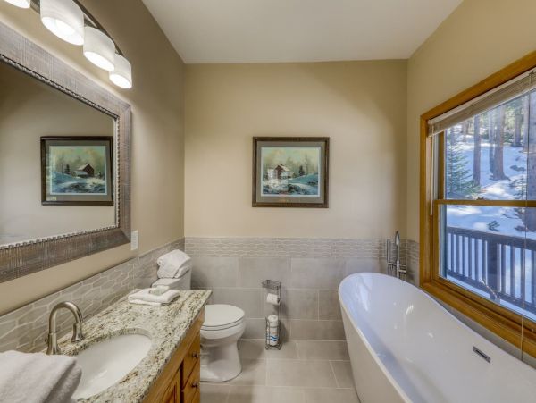 Luxury 6 Bedroom Vacation Home Shuttle To Lifts & Village