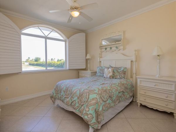 Key Colony Beach Canal Front Half-Duplex Private Pool