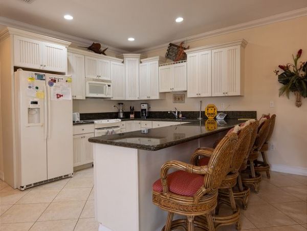 Key Colony Beach Canal Front Half-Duplex Private Pool