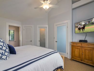 Walk to Beach Three Bedroom Vacation Home in Santa Barbara