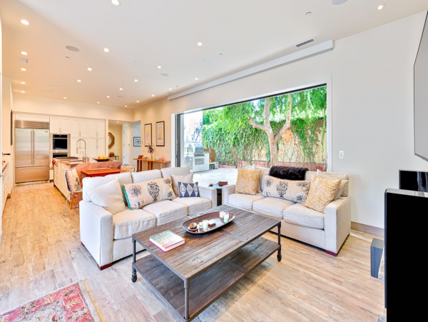 La Jolla Beautiful Home a Block to La Jolla Shores