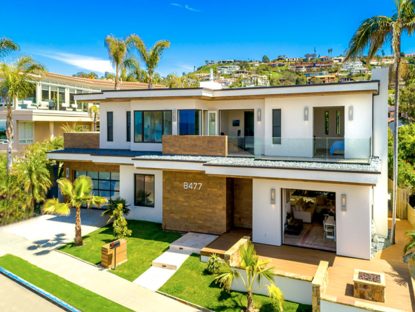 La Jolla Beautiful Home a Block to La Jolla Shores