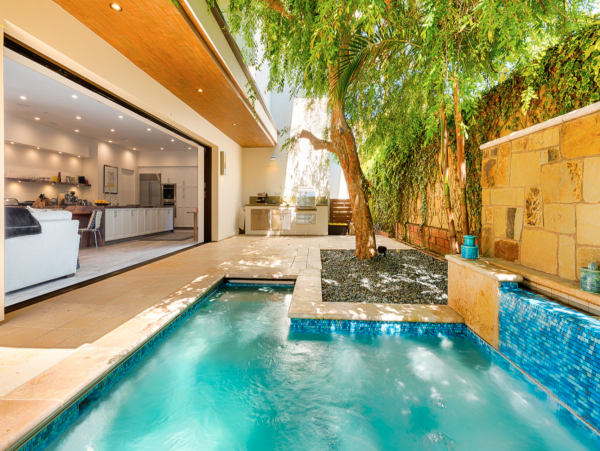 La Jolla Beautiful Home a Block to La Jolla Shores