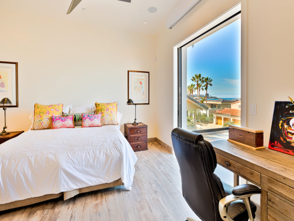 La Jolla Beautiful Home a Block to La Jolla Shores
