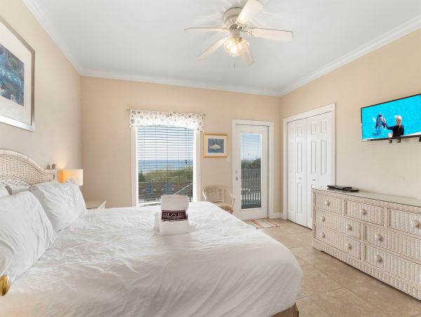 Miramar Beach Vacation Home Plus Guest House Sleeps 29 Guests