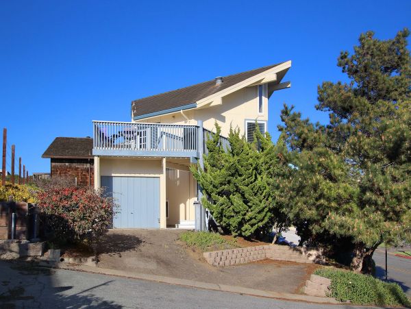 Carmel by the Sea 3 Bedroom Vacation Home Walk to the Beach