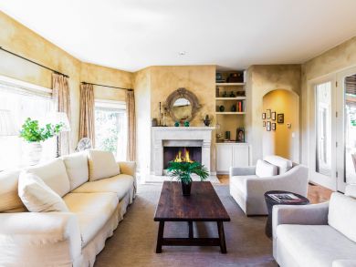 Wine Country 4 Bedroom Secluded Estate