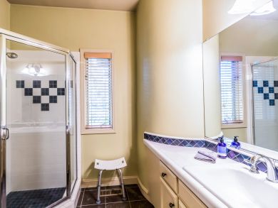 Wine Country 4 Bedroom Secluded Estate