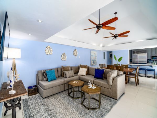 St. Thomas Luxury Vacation Rental Condo 4 Bedrooms Sleeps 9