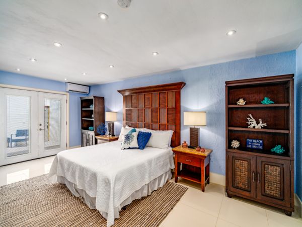 St. Thomas Luxury Vacation Rental Condo 4 Bedrooms Sleeps 9