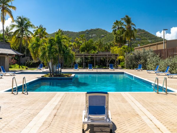 St. Thomas Luxury Vacation Rental Condo 4 Bedrooms Sleeps 9