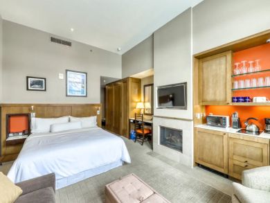 Avon One Bedroom Rental Walk to Lift