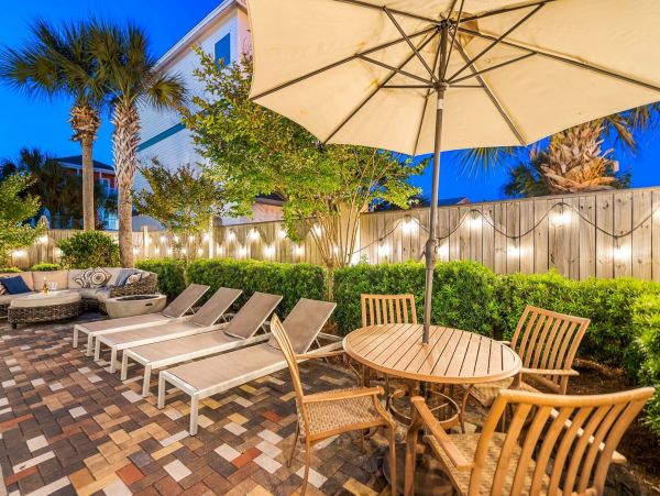 Amazing 5 Bedroom Luxury Home in Miramar Beach