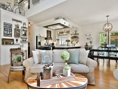Four Bedroom Vacation Home with Hot Tub in Sonoma Valley