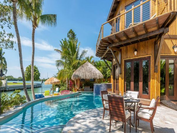 Luxury Florida Keys 6 Bedroom Vacation Home Sleeps 18 Guests