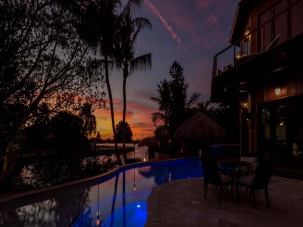 Luxury Florida Keys 6 Bedroom Vacation Home Sleeps 18 Guests