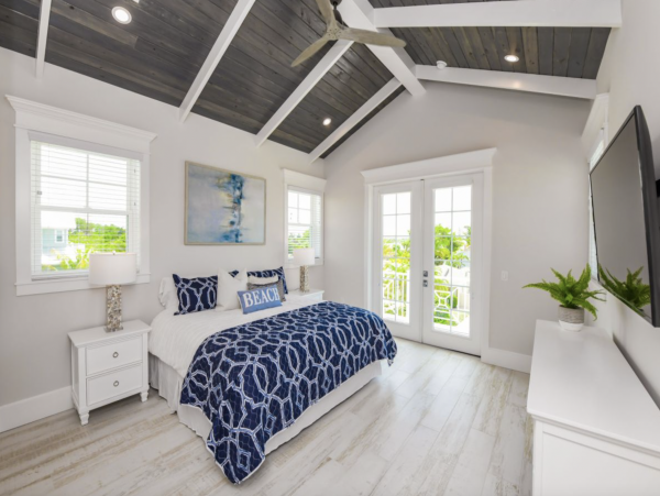 Lido Key Vacation Rentals with Private Pool - Luxury Lido Key Beach House