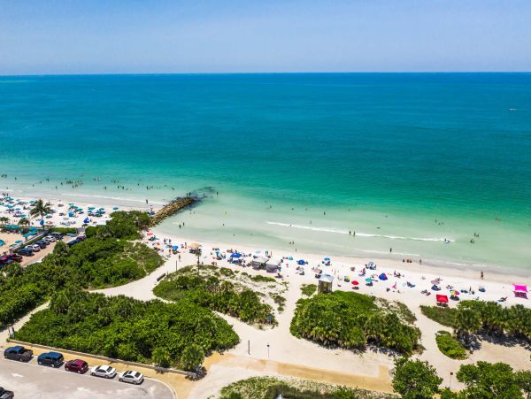 Lido Key Vacation Rentals with Private Pool - Luxury Lido Key Beach House