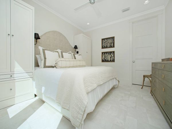 Six Bedroom Luxury Vacation Home in Blue Mountain Beach