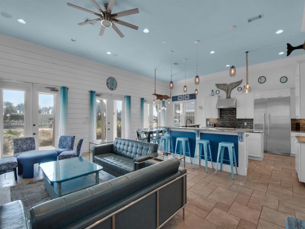 Steps to Beach Vacation Pool Home in Destin Luxury, Luxury! main House & Guest House