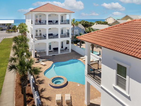 Steps to Beach Vacation Pool Home in Destin Luxury, Luxury! main House & Guest House