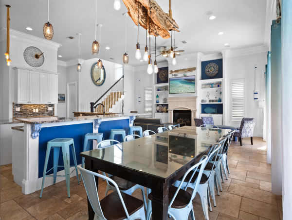 Steps to Beach Vacation Pool Home in Destin Luxury, Luxury! main House & Guest House