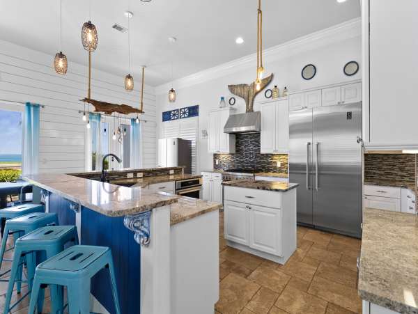 Steps to Beach Vacation Pool Home in Destin Luxury, Luxury! main House & Guest House