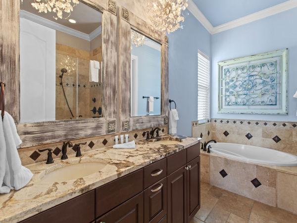 Steps to Beach Vacation Pool Home in Destin Luxury, Luxury! main House & Guest House