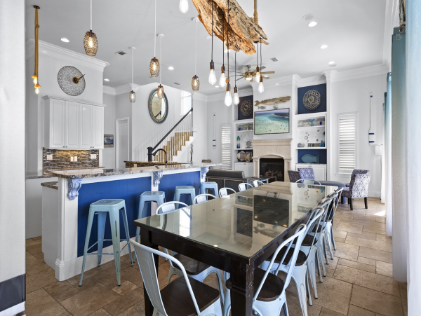 Steps to Beach Vacation Pool Home in Destin Luxury, Luxury! main House & Guest House