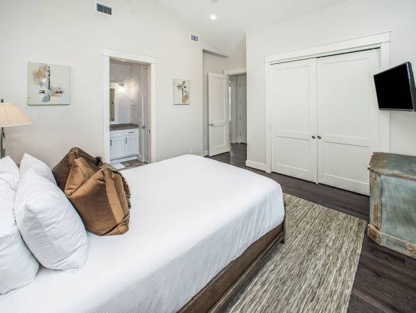 Seacrest Beach Vacation Rental: Sleeps 12, Lagoon Pool Access