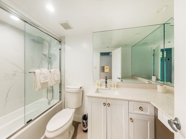 Miami Beach Vacation Condo Ocean Views Two Bedroom