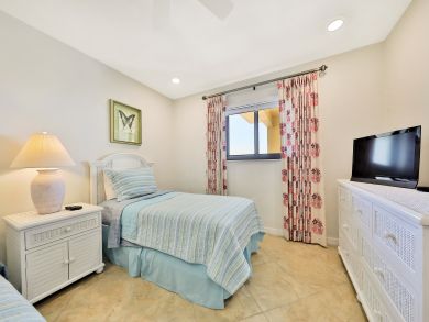 Cocoa Beach Condo 939262