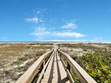 Cocoa Beach Condo 939262